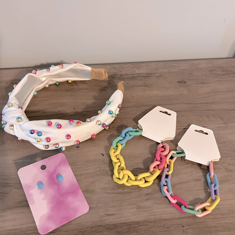 4 PCS Colorful accessory bundle
